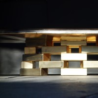 <a href="https://www.galeriegosserez.com/artistes/loellmann-valentin.html">Valentin Loellmann </a> - Blocks - Coffee table